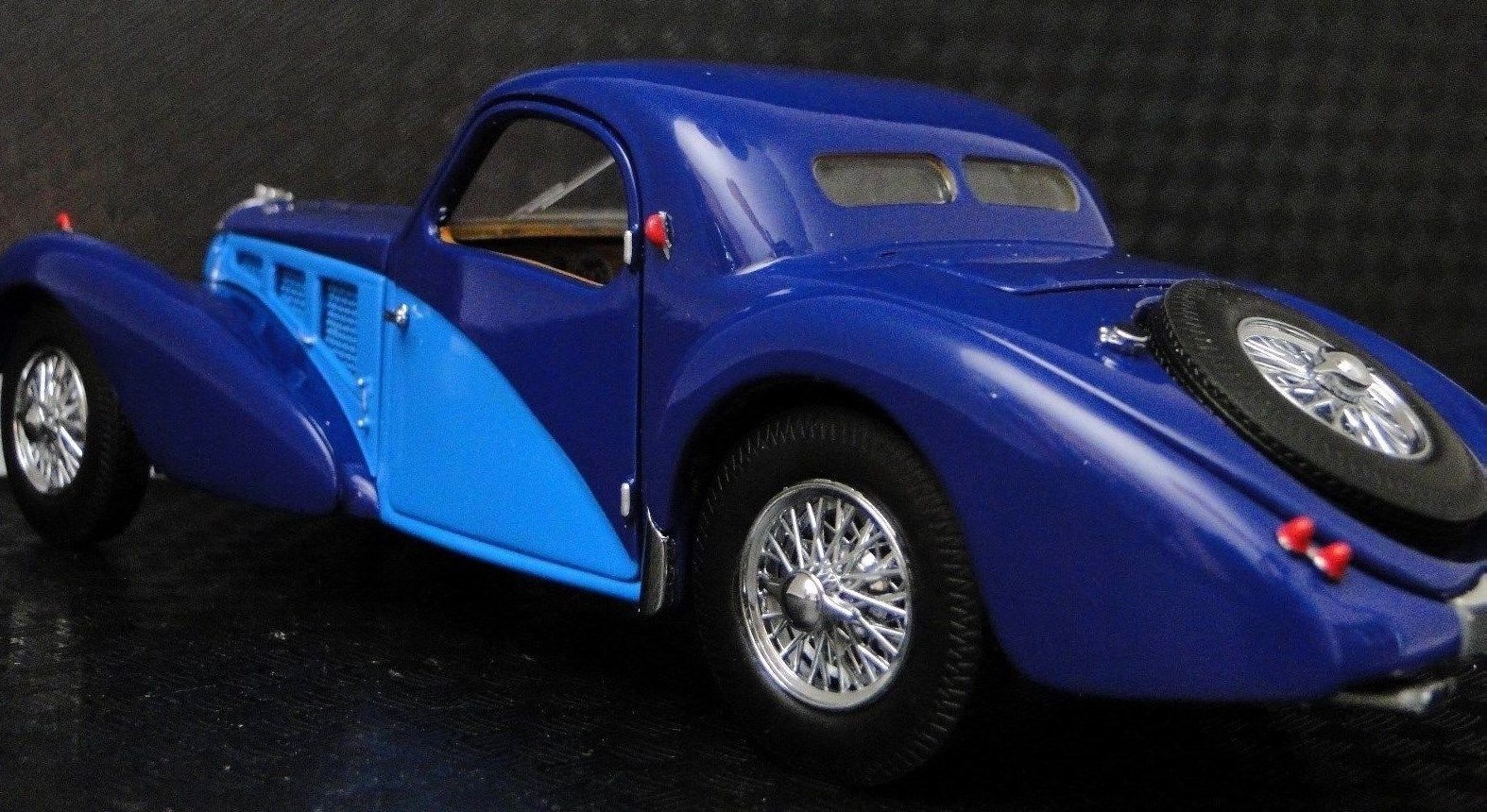 Bugatti Custom Built Concept Model 1 Hot Rod 12 Race Car 24 18