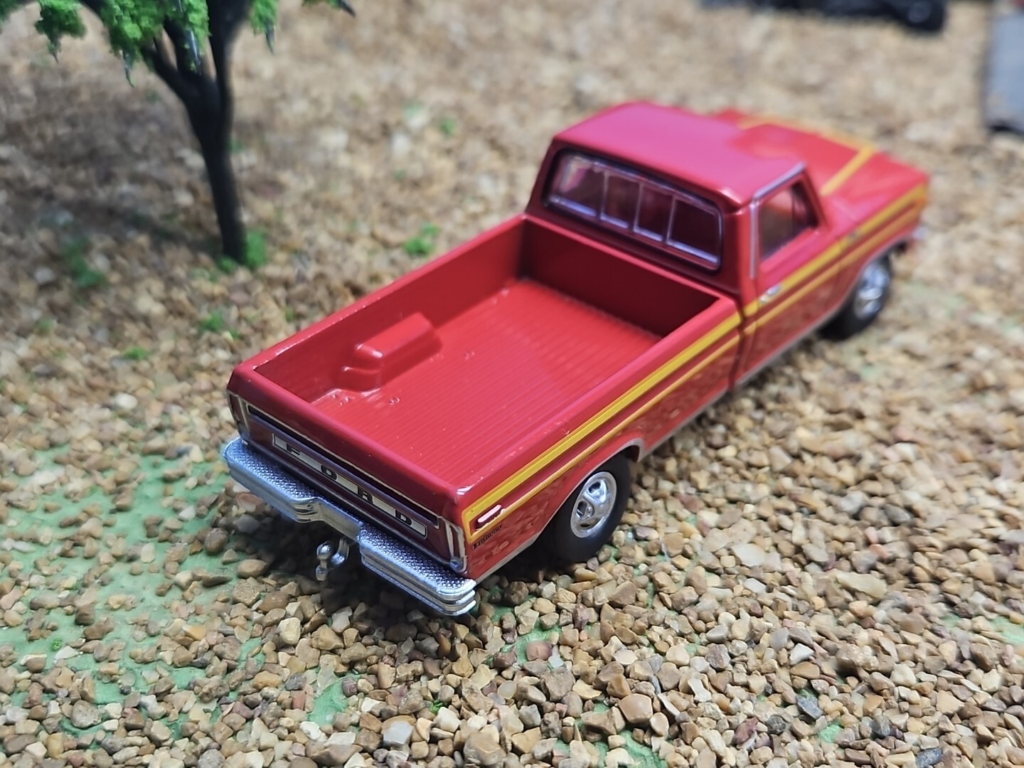 Custom Made 1978 Ford F-150 RANGER XLT 4×4 Greenlight Pickup Truck Fargo F250 79