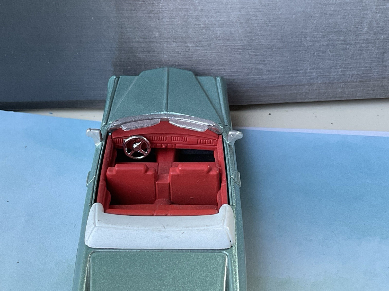 New Ray 1976 CADILLAC Coupe DeVille Convertible CADDY 1:43
