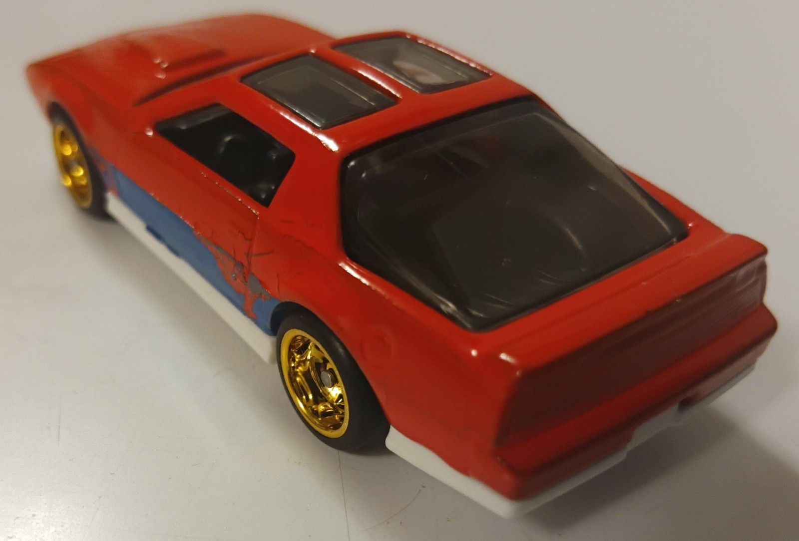 Hot Wheels: ’84 Pontiac Firebird (Gone in Sixty Seconds Series 1-Lisa)