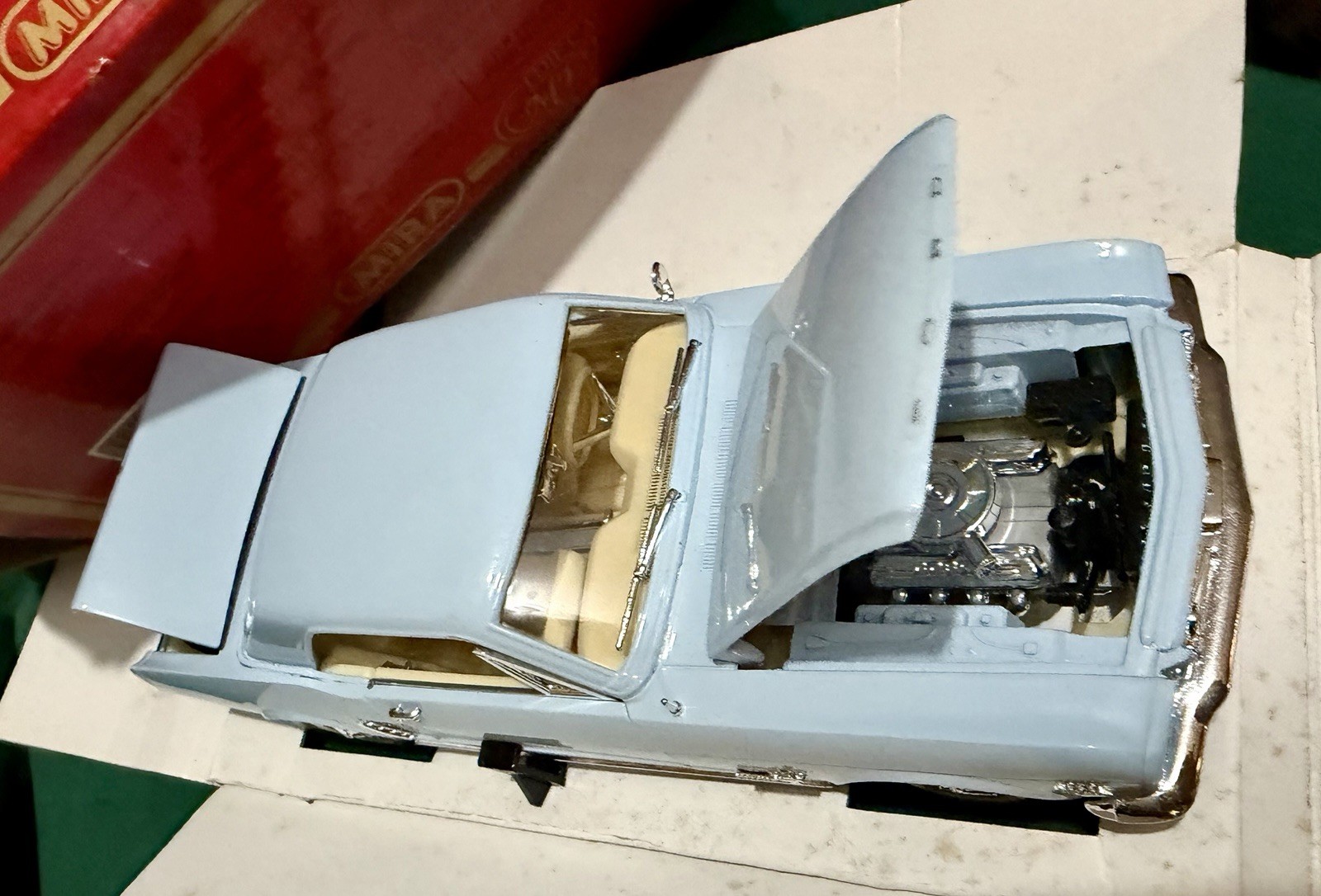 MIRA Golden Line 1:18 1965 Ford Mustang Light Blue Diecast Opening Parts