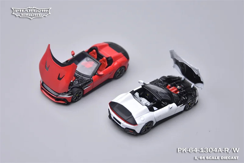 Phantom Knight PK 1:64 12 Cilindri Spider Aperta Diecast Model Car