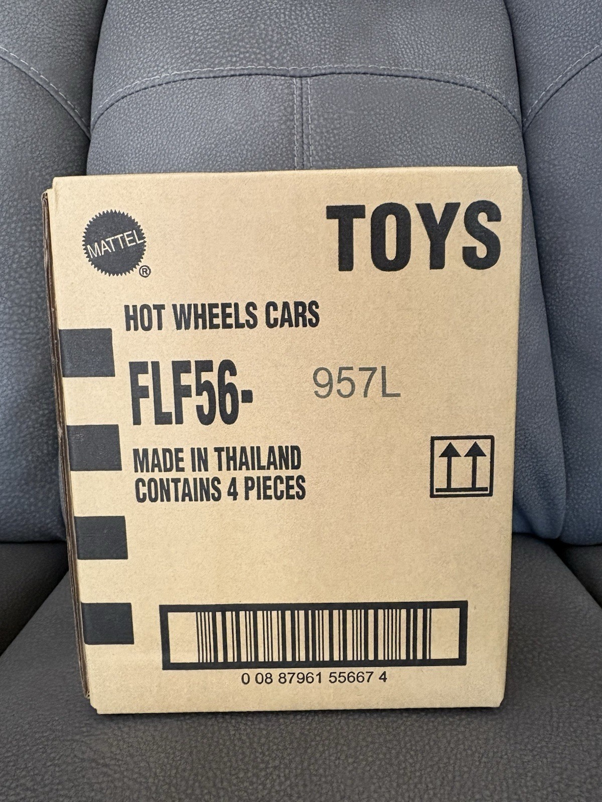 Hot Wheels 2026 Team Transport Bride Honda Civic 🔥 Factory Sealed Case🔥