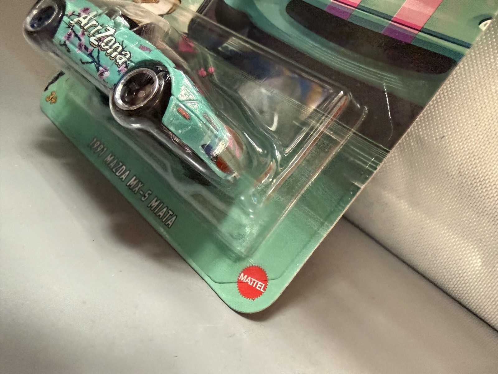 Hot Wheels Silver Series 1991 Mazda MX-5 Miata Arizona 1:64 Diecast