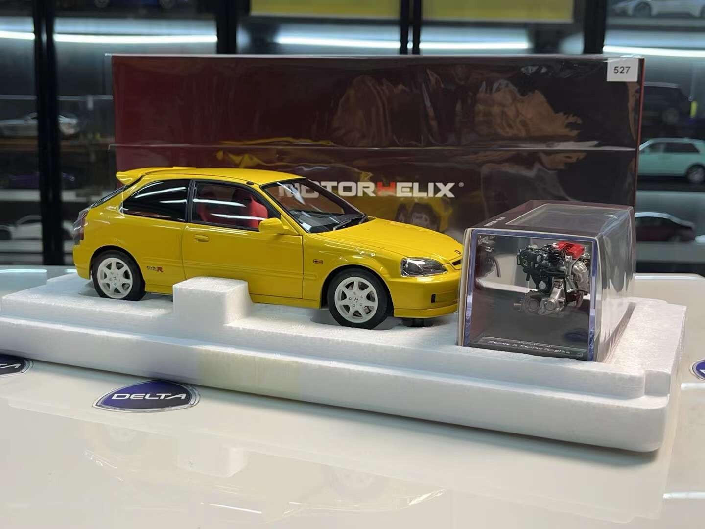 Motorhelix 1/18 honda civic type r EK9