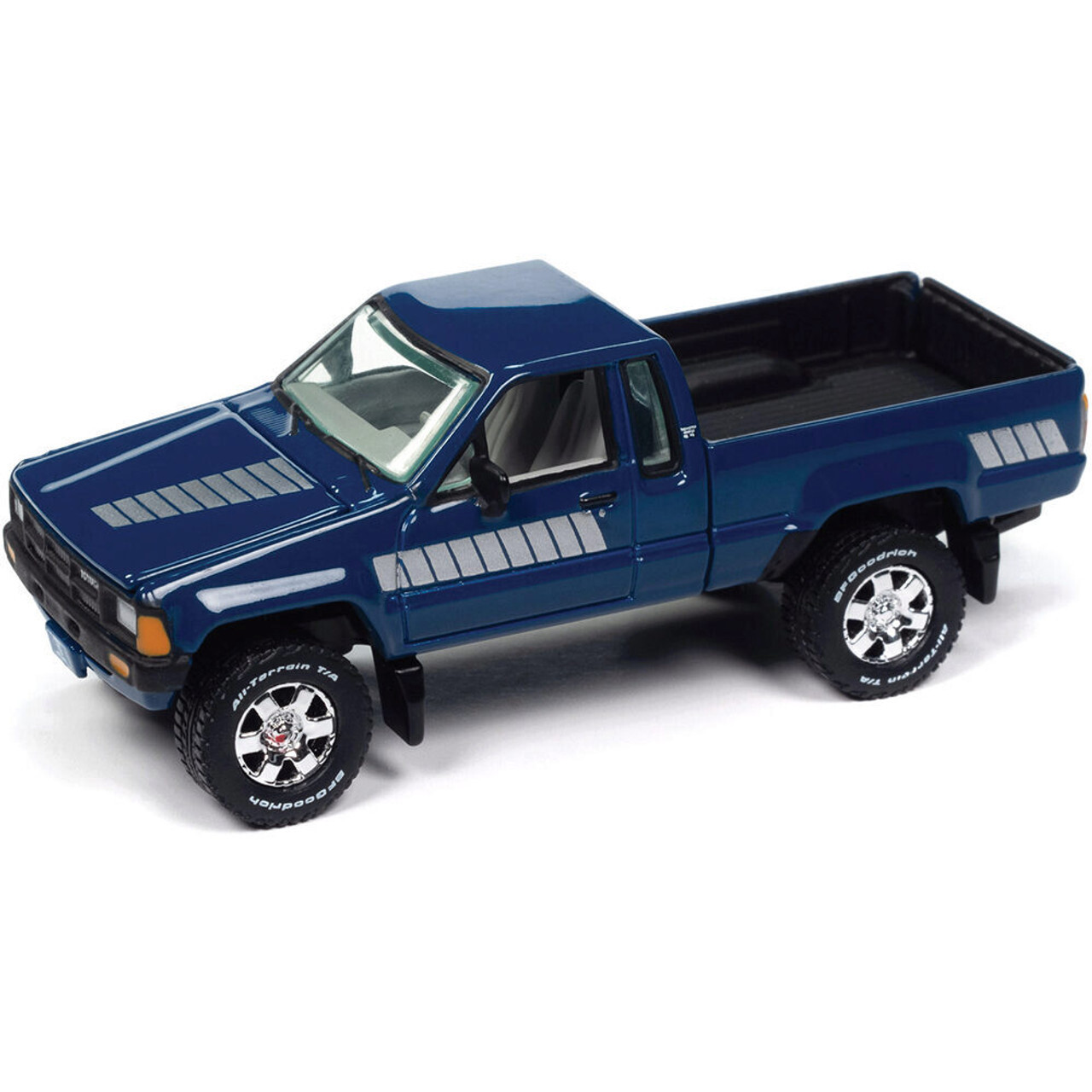 JL 1/64 Diecast TOYOTA SR5 Pick Up W/ BOAT TRAILER