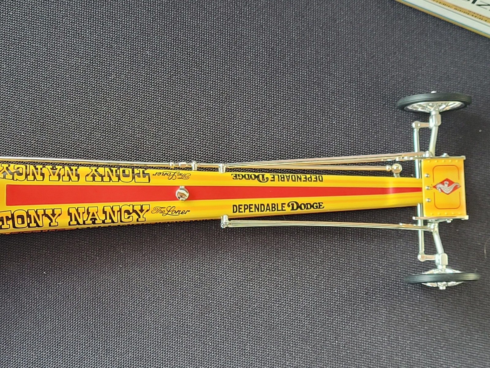 1320 The Fuelers Tony Nancy Signed Box 1:24 Diecast Dragster 4350/5000