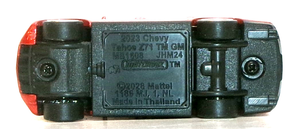LOOSE 2026 MATCHBOX 1:64 DARK RED 2023 CHEVY TAHOE Z71 WHEEL SWAP REAL RIDERS