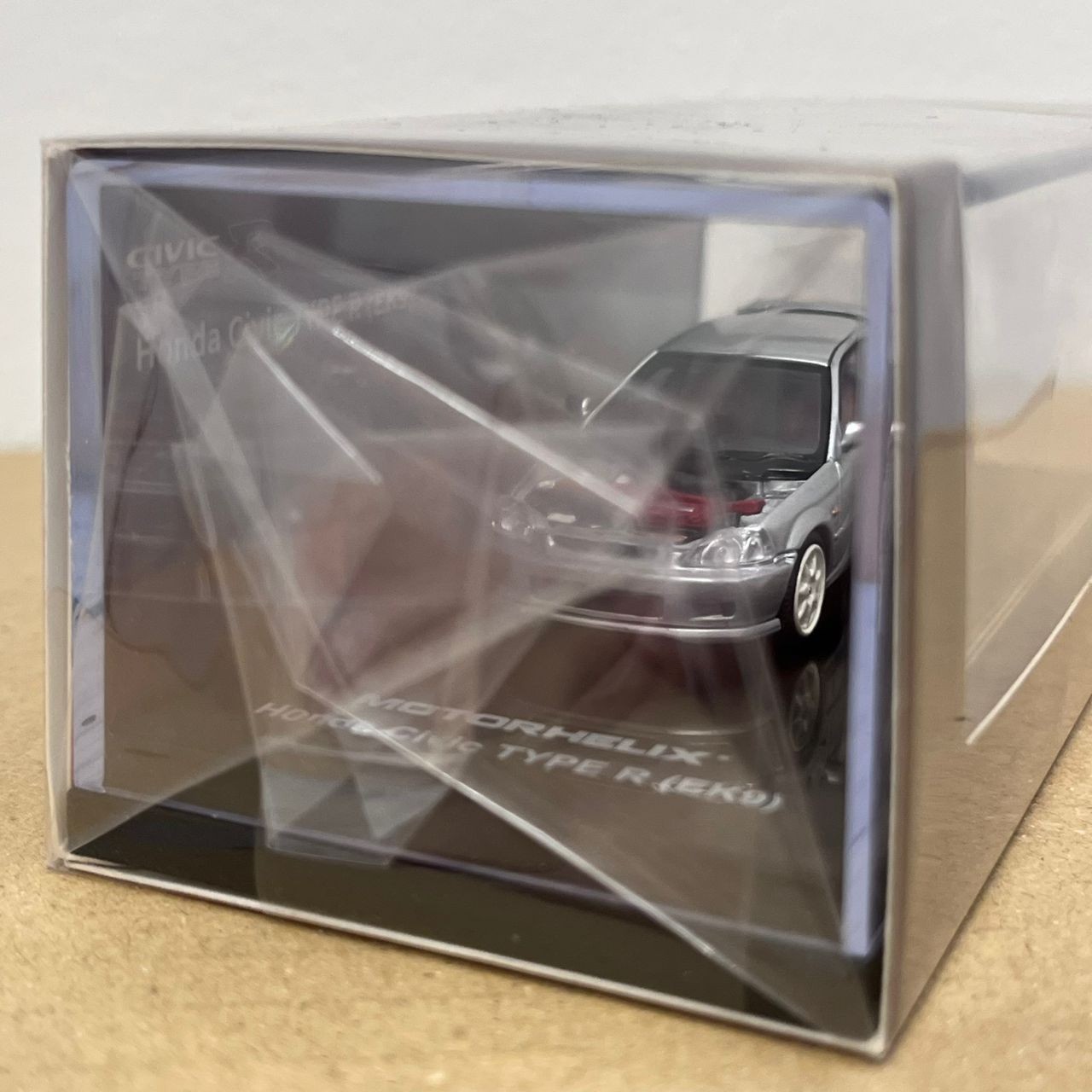 MotorHelix 1:64 Honda Civic Type R EK9 Vogue Silver Metallic MH64-M65004 Sealed