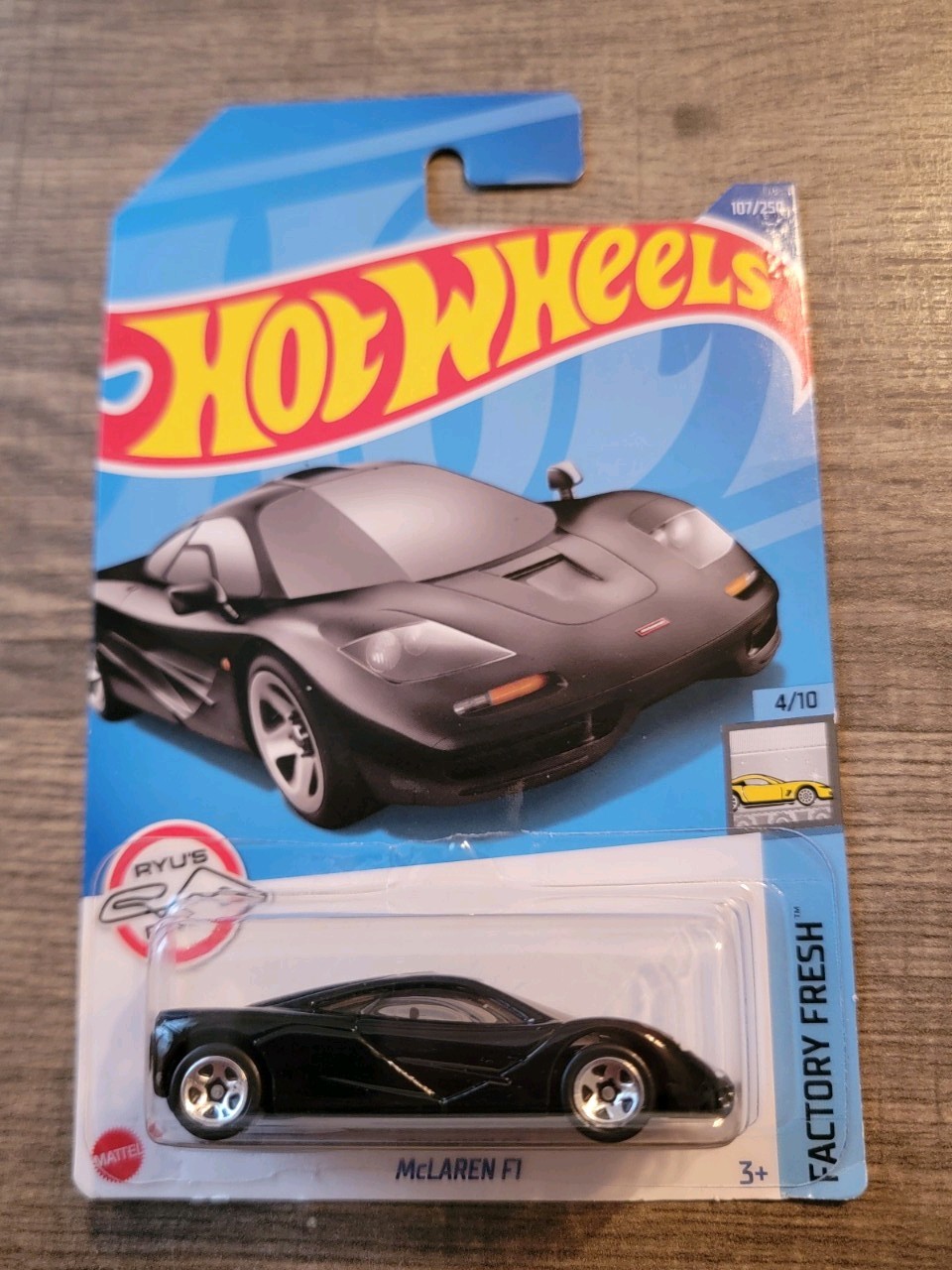 NEW LOT OF 20 – Hot Wheels 2022 #107/250 McLaren F1 black 4/10 Factory Fresh