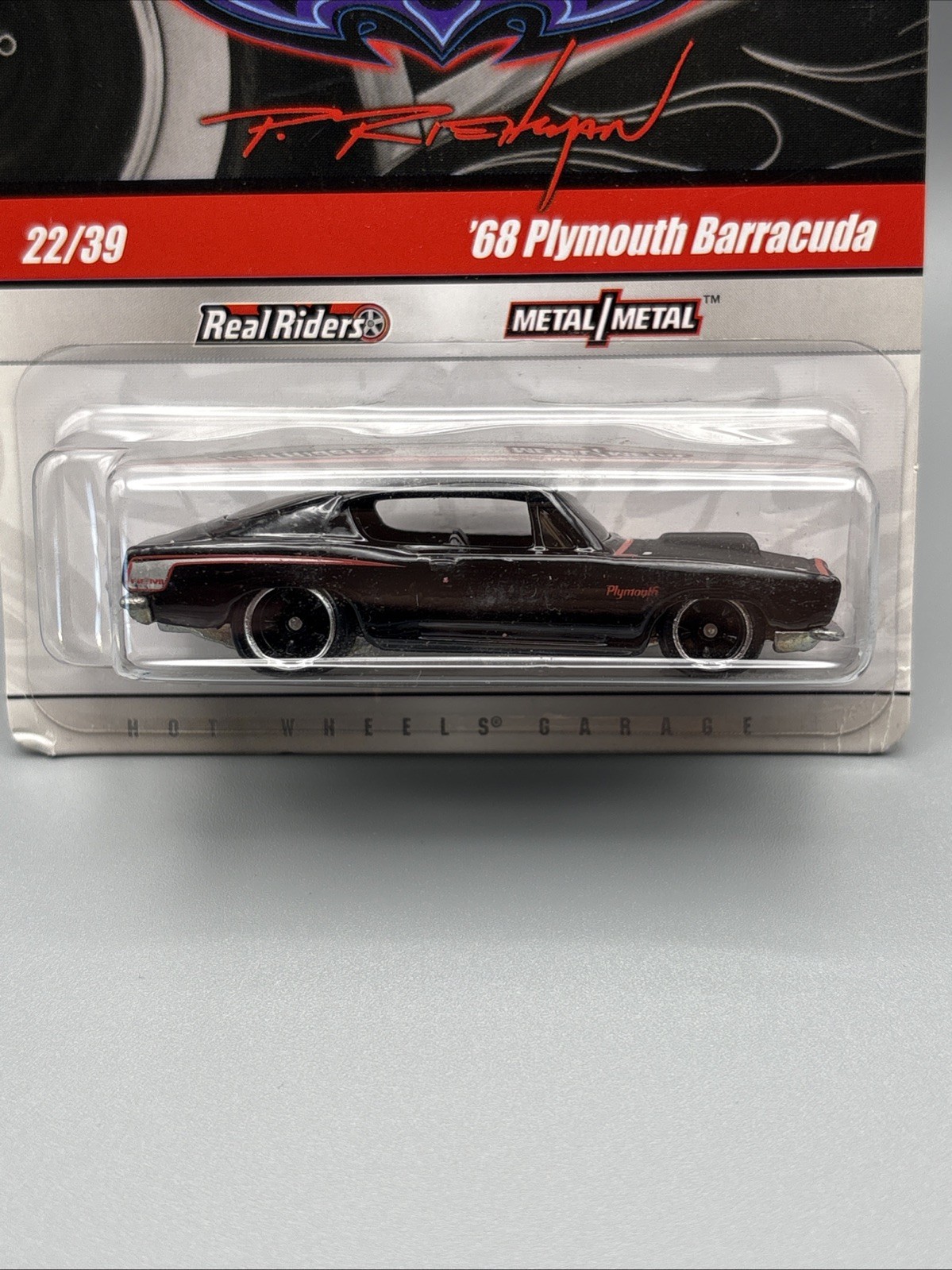 Hot Wheels Phil’s Garage ‘68 Plymouth Barracuda Black 22/39 – 1:64 Diecast Car