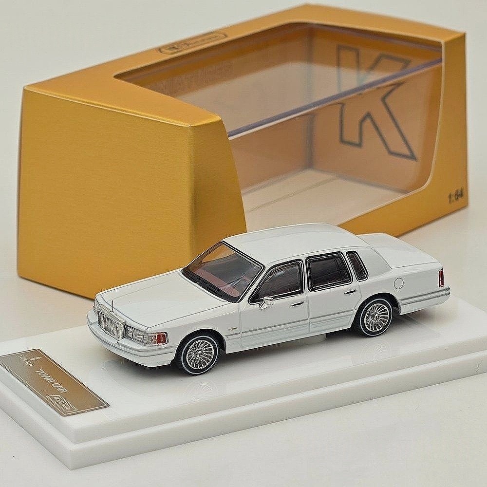 1/64 MK Miniatures Lincoln Town Car Luxury Sedan Limited Diecast Metal Model Car