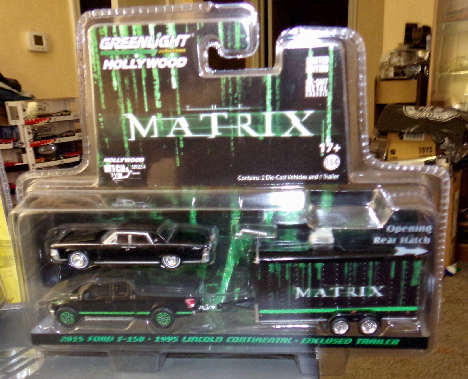 Greenlight 1:64 Hollywood The Matrix Car/Truck/Enclosed Trailer