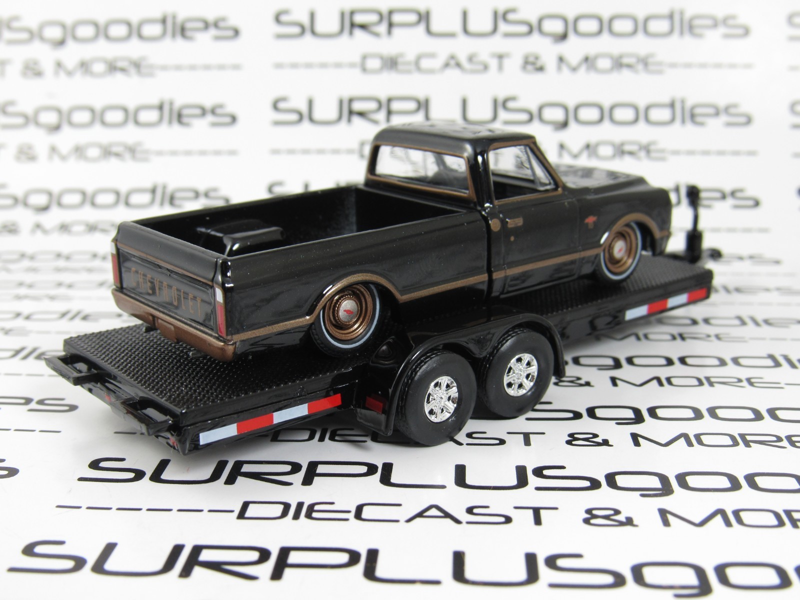 Greenlight LOOSE Trailer Queen: Lowrider 1972 CHEVROLET C10 C-10 w/Car Trailer