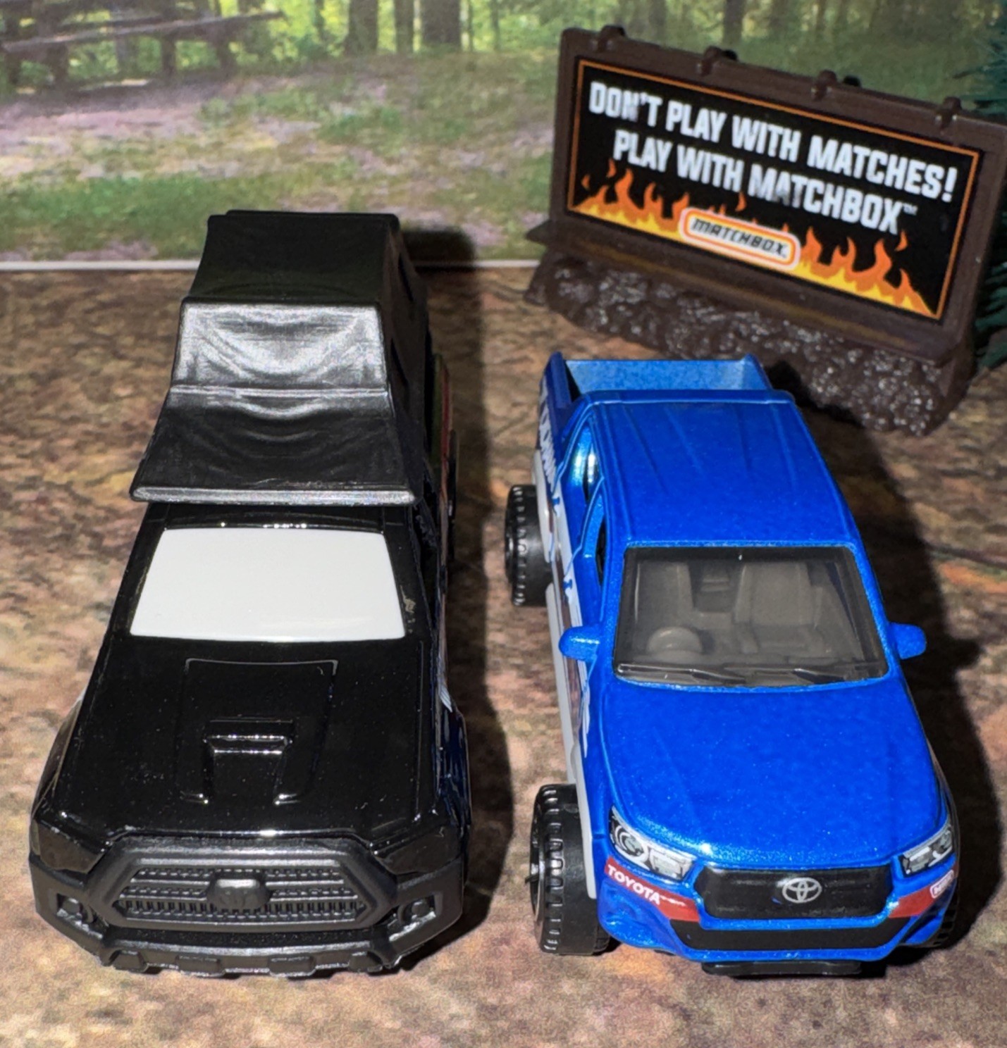 Matchbox 2016 Toyota Tacoma w/ Removable Top & Helux Yokohama Off Road II NLFFP