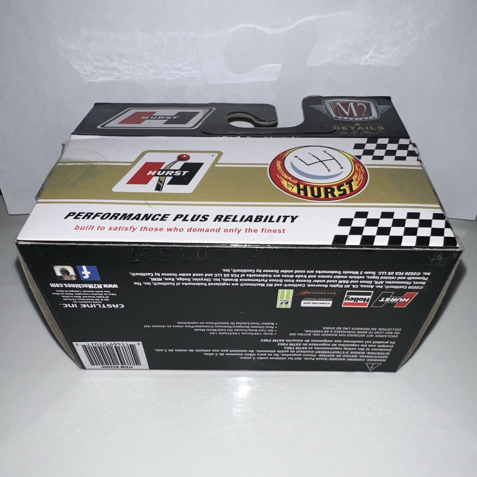 M2 Machines O’reilly Hurst 1:64 1968 Plymouth Barracuda HEMI Super Stock S90