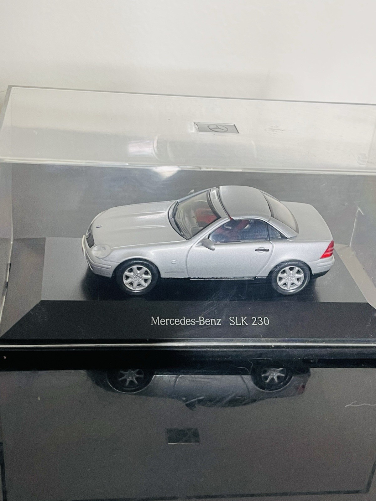 Herpa 1/43 Mercedes Benz SLK 230 Die Cast Grey With Hard Top Dealer Edition