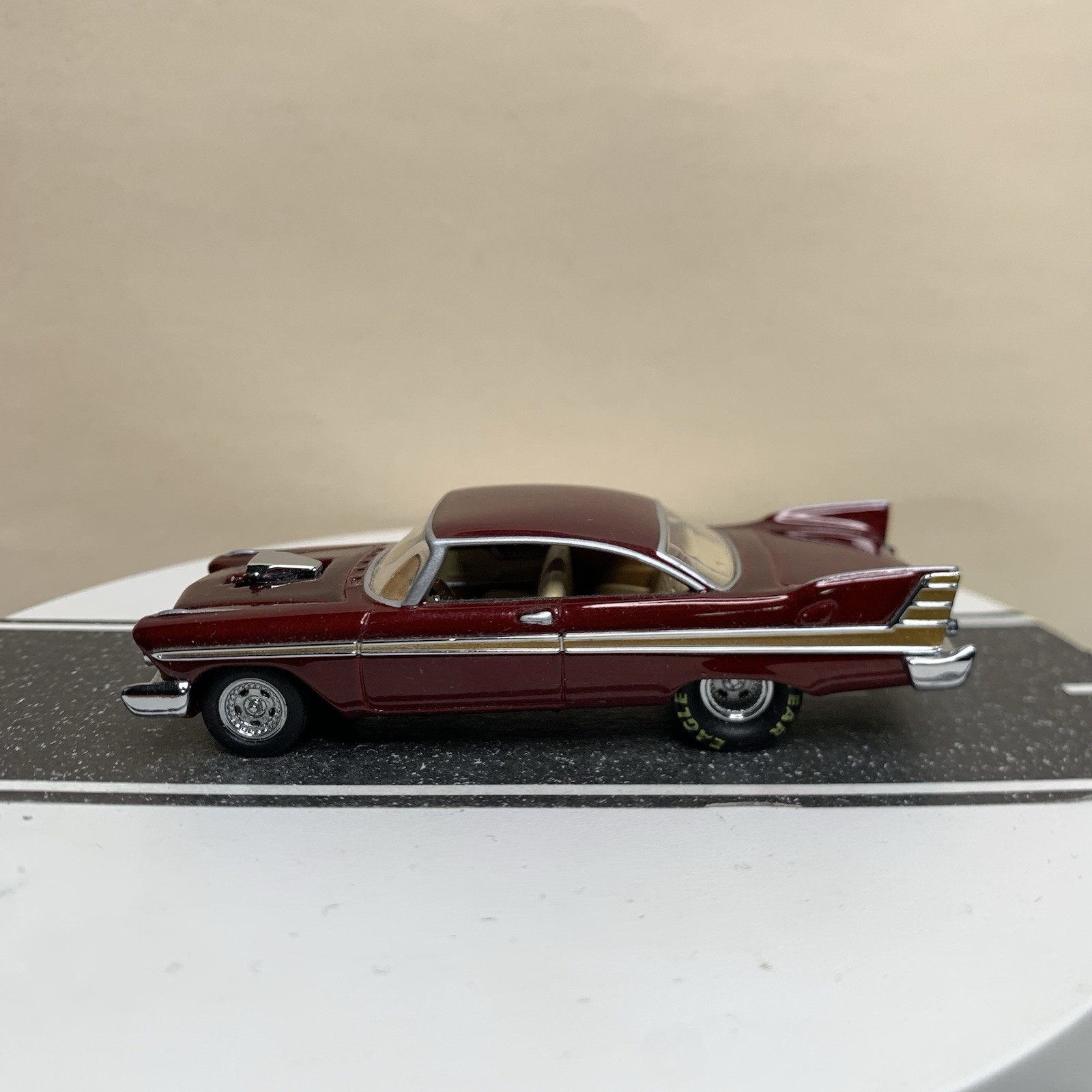 Hot Wheels 100% Collectibles 1957 Plymouth Fury Dragster Dark Red/Gold 1:64 NM