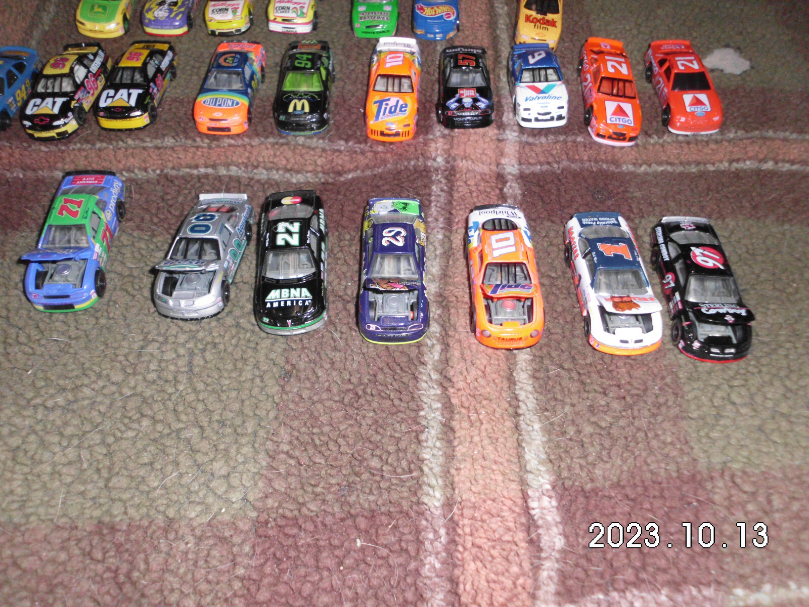 1997 Hot Wheels 100 Car Carry Case 32 Funny Cars / Dragsters / Nascar + Bonus