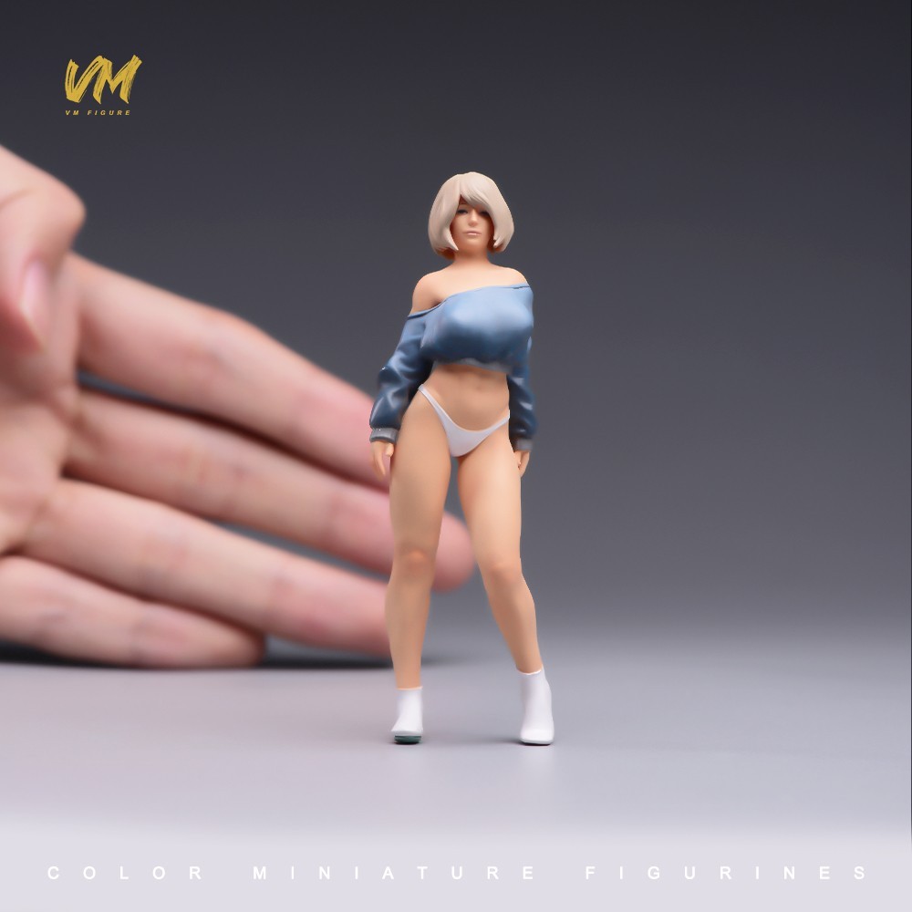 1/18 Miniatures Sexy Underpants Beauty Girl Scene Props Model Figures For Cars