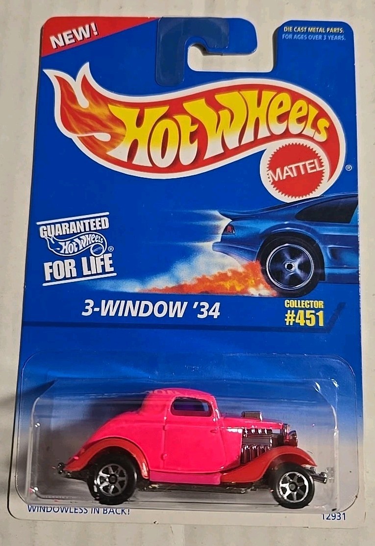 1995 Mattel Hot Wheels Blue Card Pink 3-Window 34 Car 451 with 7 Spoke Rims