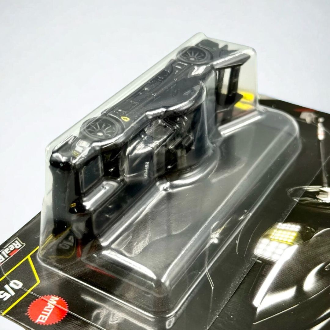 Hot Wheels Ferrari 499P Circuit Legends CHASE Premium Rare Custom + Protector