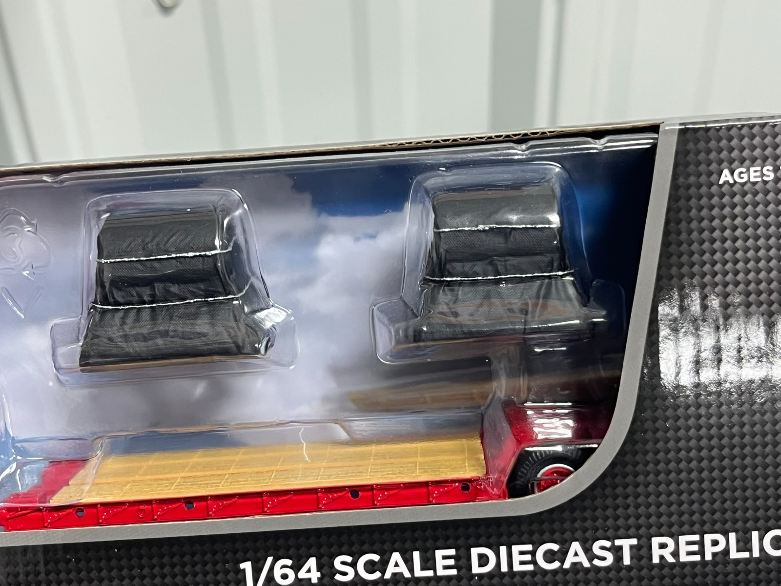 PETERBILT 352 COE Roger Low Boy w Coil LOAD NIB DCP 1:64 60-1308 Red AirFoil