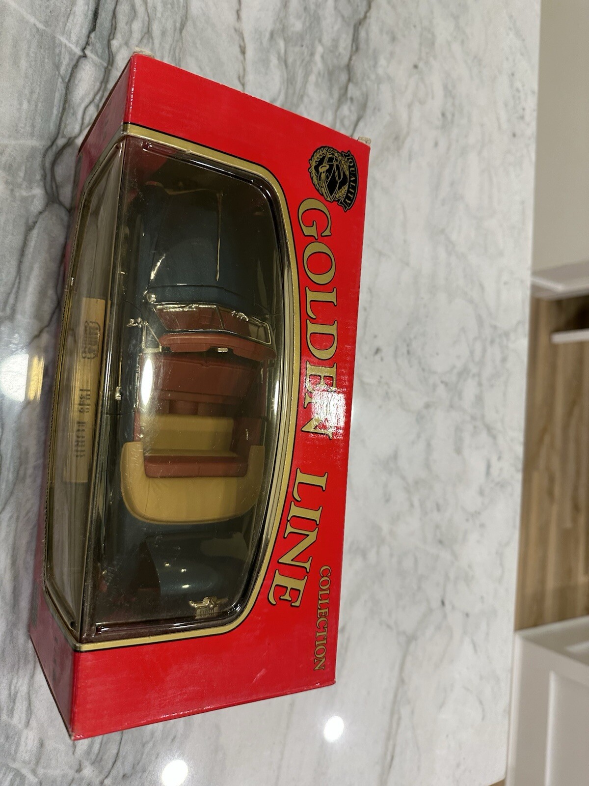 Mira Golden Line 1949 Ford Convertible 1/18 Diecast Metal 2 Door