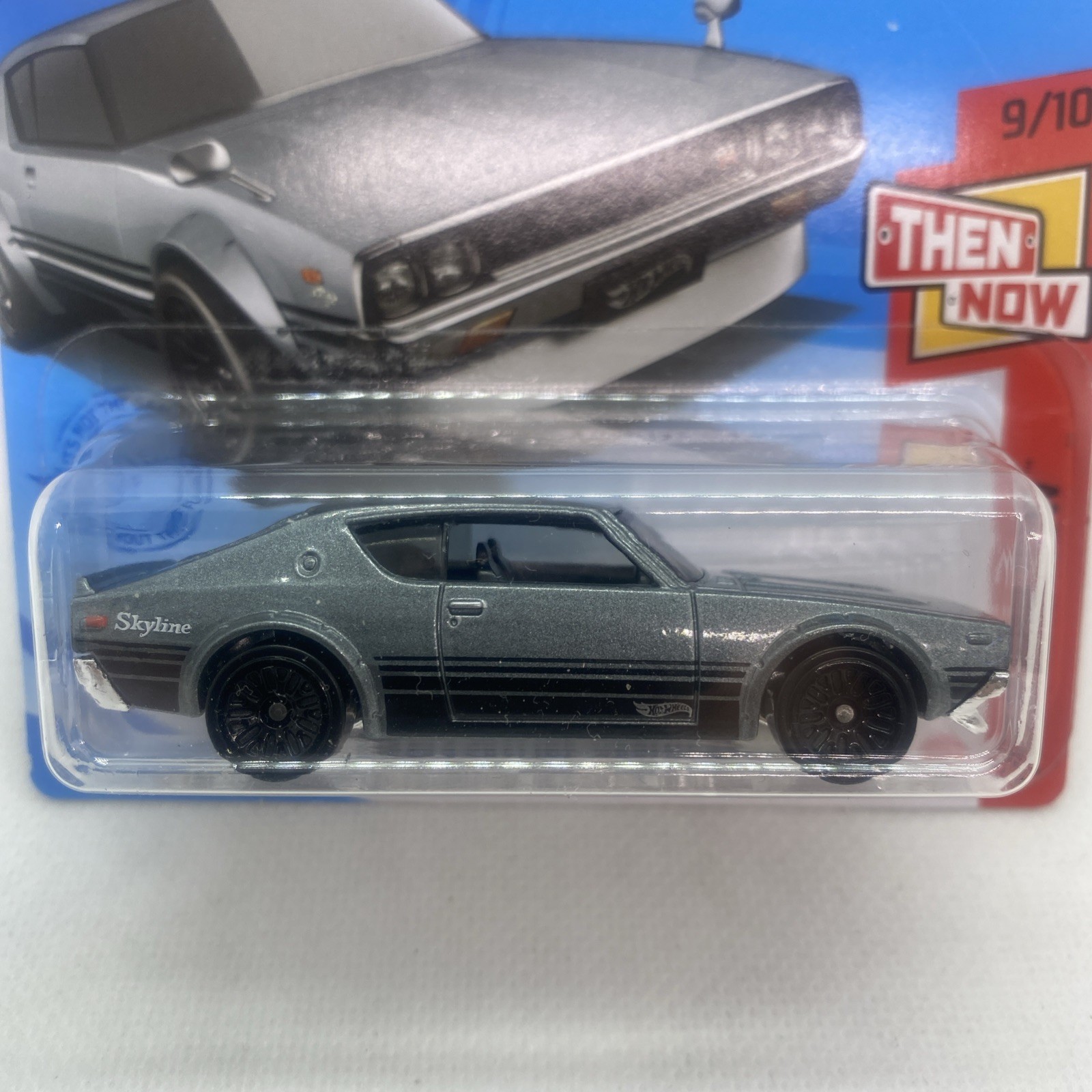 Hot Wheels Nissan Skyline 2000 GT-R Then & Now 9/10 Silver Diecast 1:64 #180