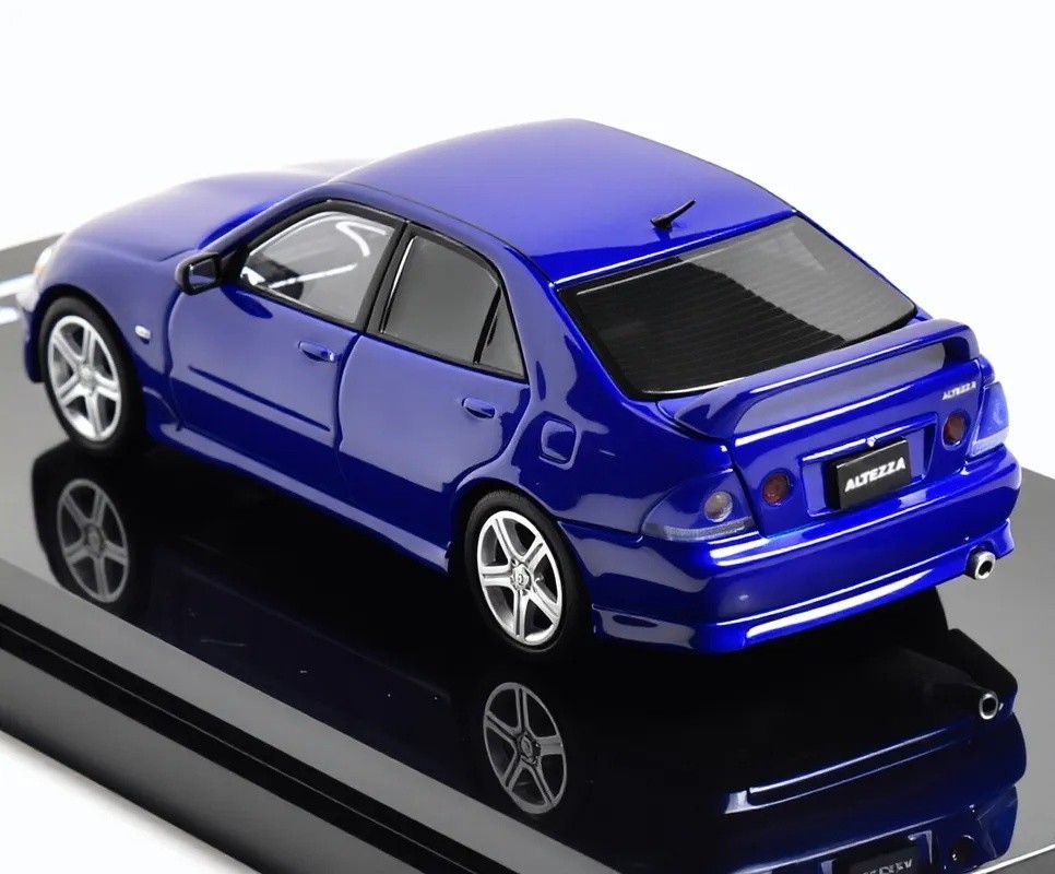 Hobby Japan 1:64 Blue Altezza RS200 Spoiler Sport Model Diecast Metal Car