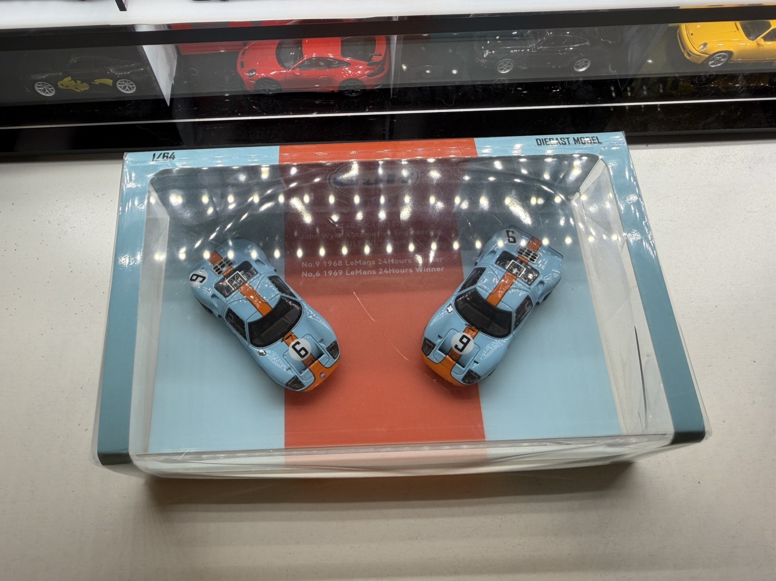 Finclassically 1:64 GT40 Gulf Livery 2-Car Set Diecast Collection US BASEDSELLER