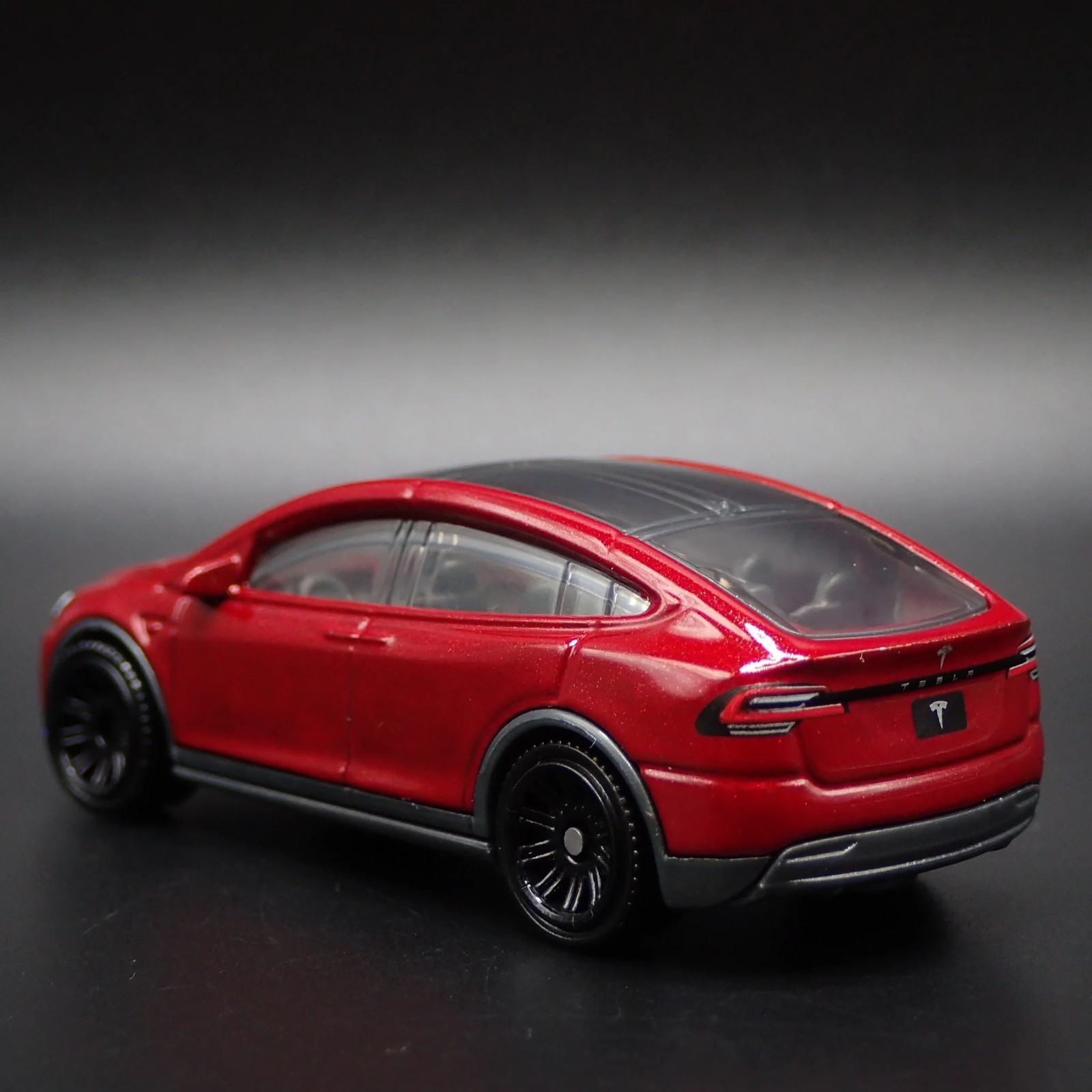 2015-2024 TESLA MODEL X SUV 1:64 SCALE COLLECTIBLE DIORAMA DIECAST MODEL CAR