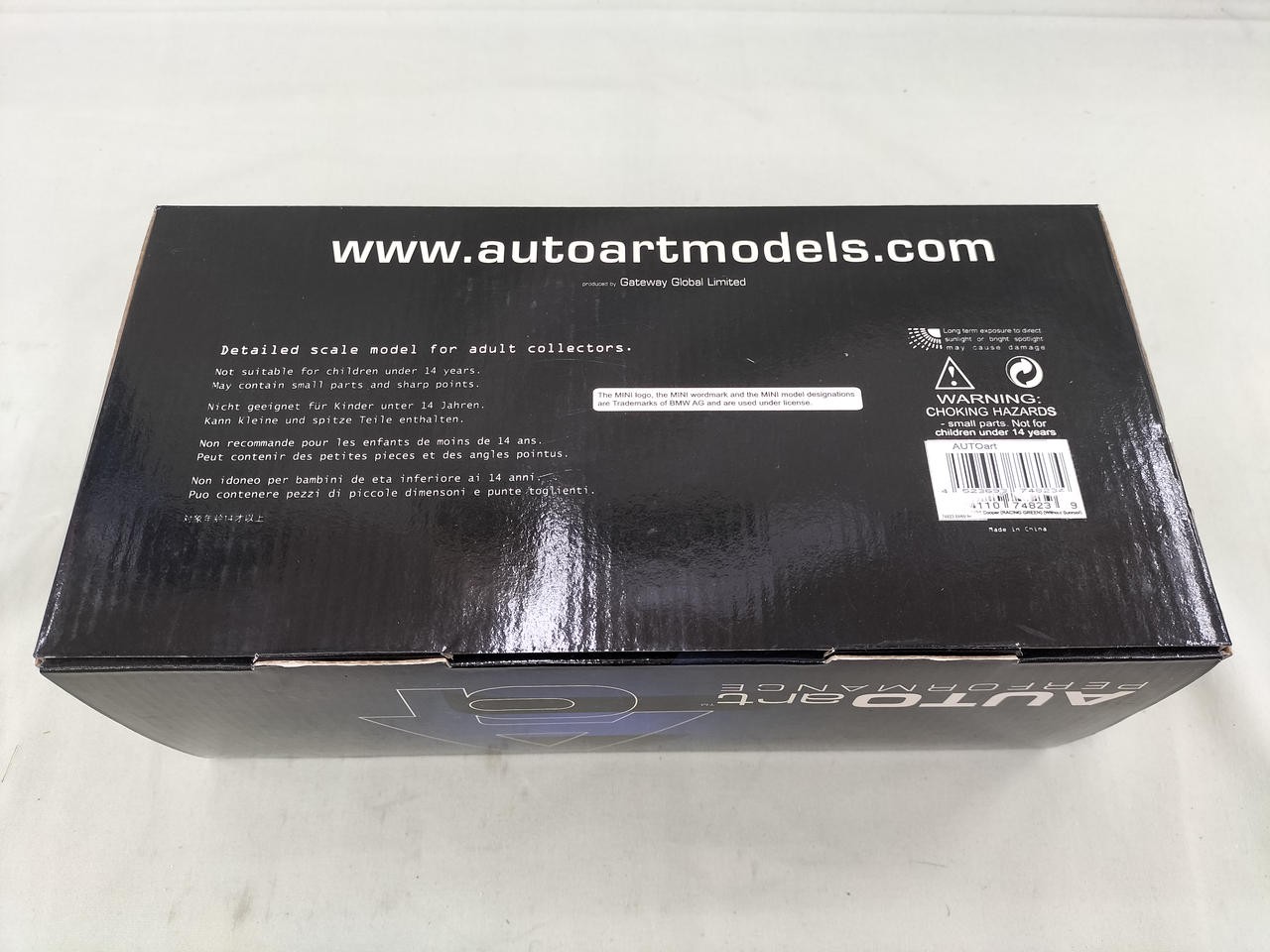 1/18 AUTOART Mini Cooper Collectables 17+