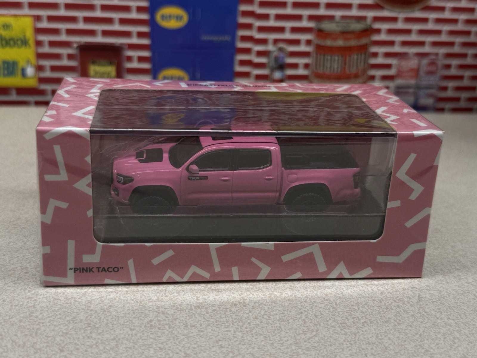 1/64 DiecastTalk Exclusive GCD Toyota Tacoma TRD PRO Pink Taco 1.0 New