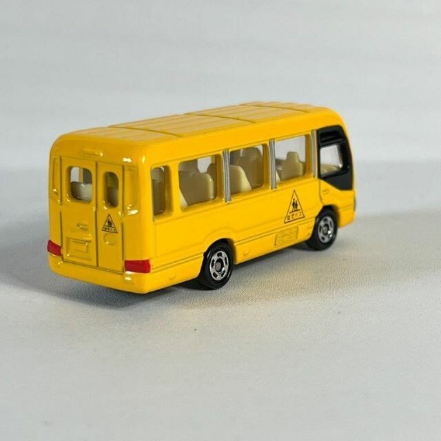Tomica Toyota Coaster kindergarten School Bus Metal Diecast Car Model 1/89 #49