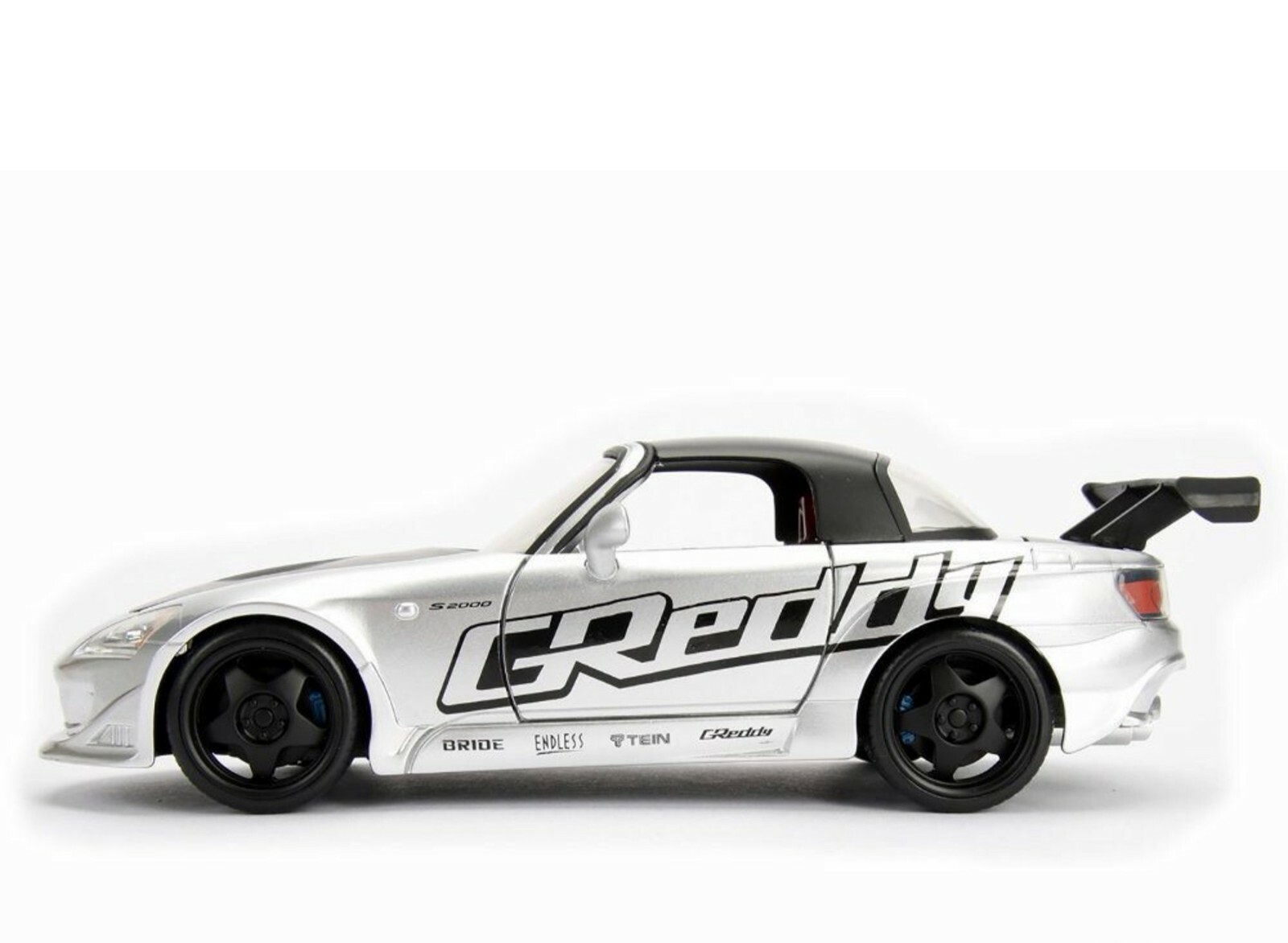 98686 2001 HONDA S2000 SILVER color HARD TOP JADA 1/24 DIECAST CAR.