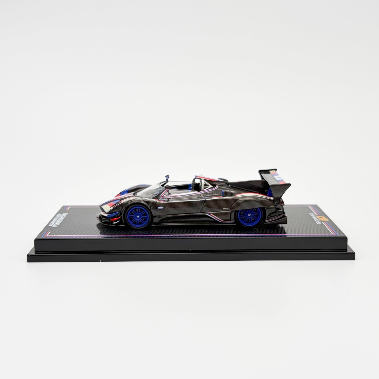 CM-Model 1:64 Pagani Zonda Revo Barchetta – Carbon Fiber Black