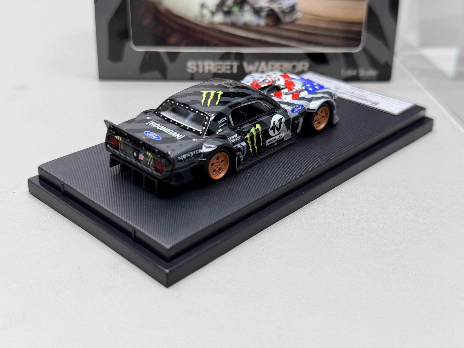 1:64 Diecast Mustang USA Flag Monster Energy Livery Alloy Model Collectible