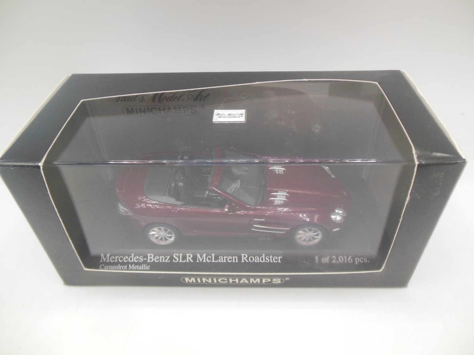 Minichamps 400 037130 2007 Mercedes Benz SLR Mclaren Roadster Red Metallic 1:43