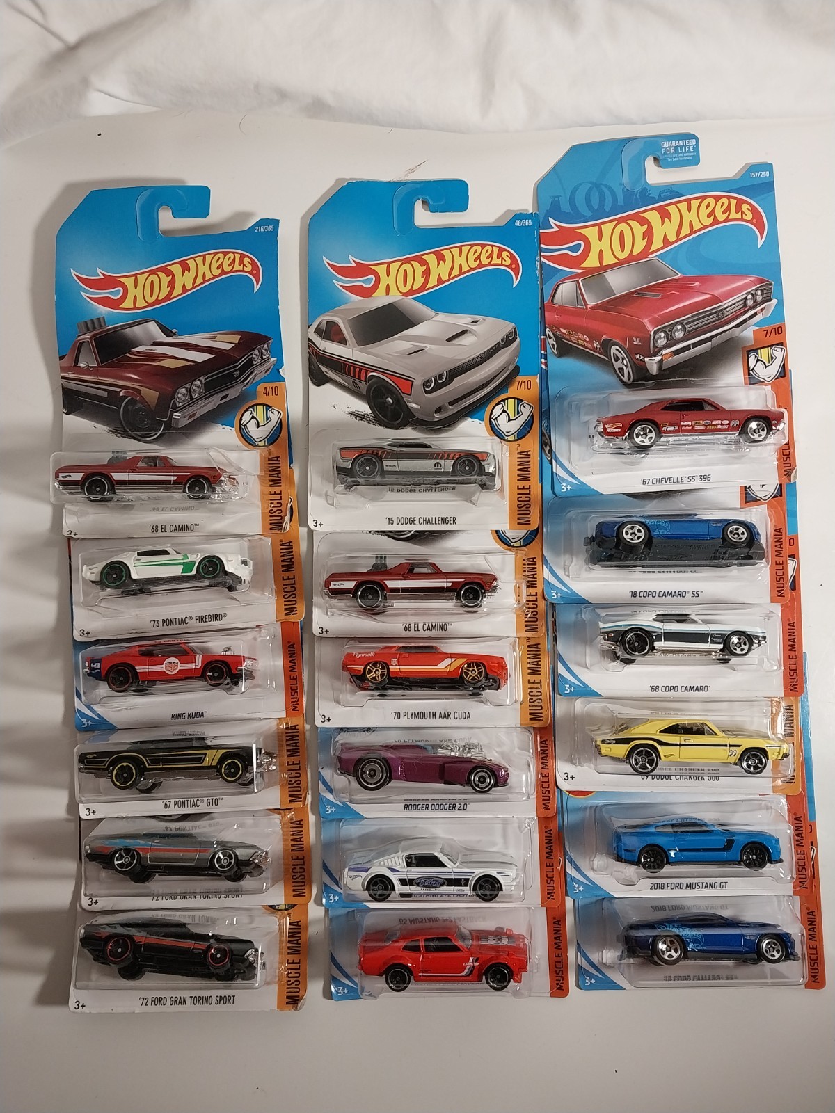 Lot of 18 Hot Wheels Muscle Mania Cars NIB ’15 Challenger, Camaro, etc
