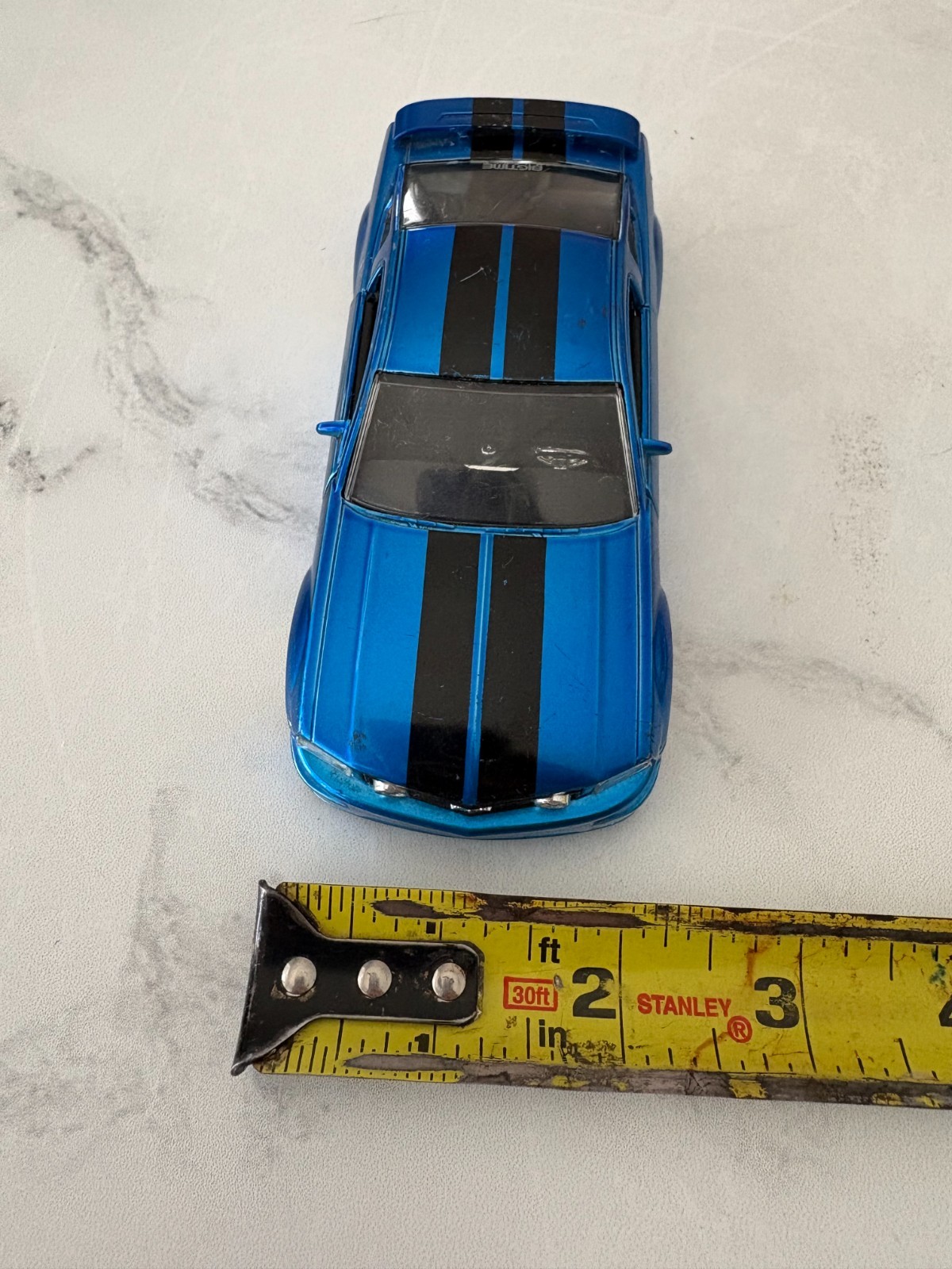 Used Jada 2006 Mustang GT Die-cast Car 1/32 Scale Blue and Black