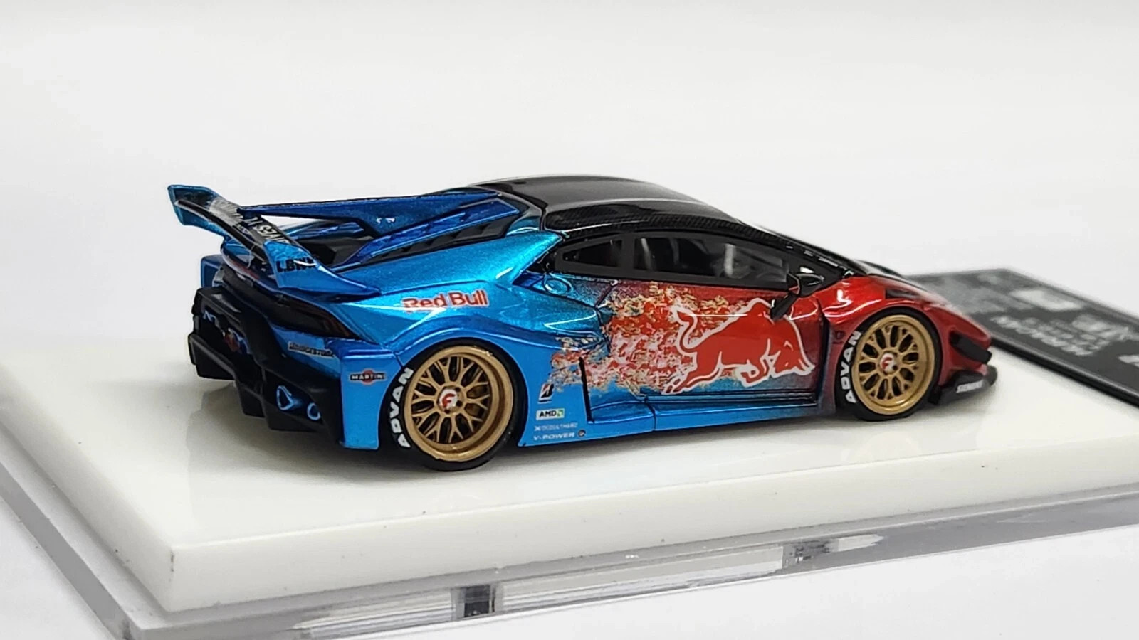 1:64 Veloce Lamborghini Huracan LP610-4 LBWK Red Bull Resin