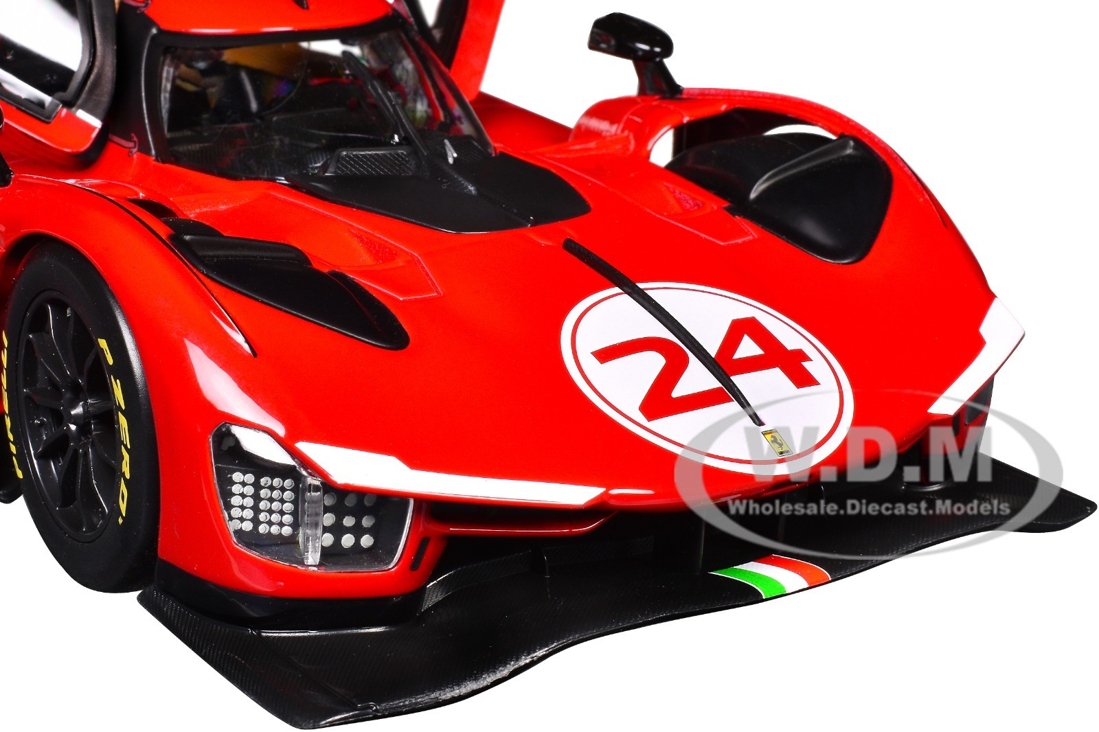 FERRARI 499P MODIFICATA #24 RED 1/18 DIECAST MODEL CAR BY BBURAGO 16302