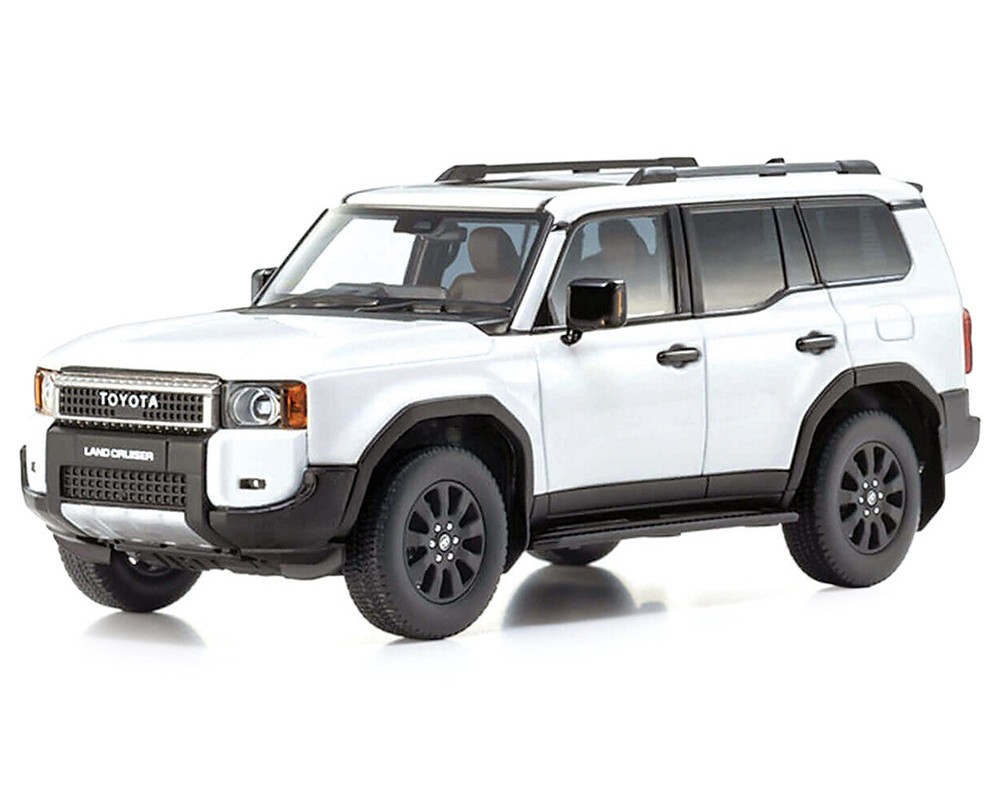 MAISTO 1:24 2024 TOYOTA LAND CRUISER PEARL WHITE DIECSAT MODEL TRUC 32924
