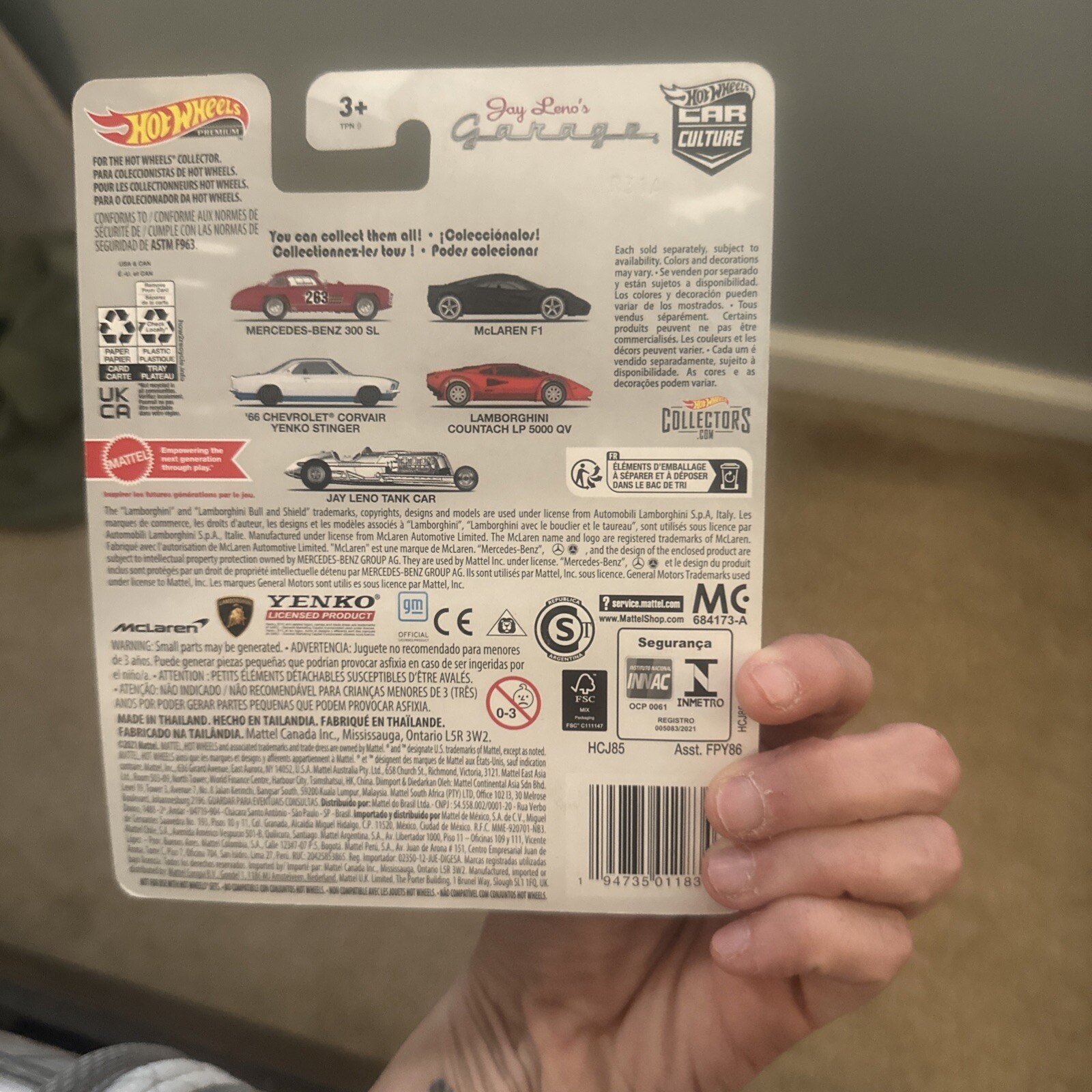Hot Wheels Premiums Tank Car – Silver (HCJ85)