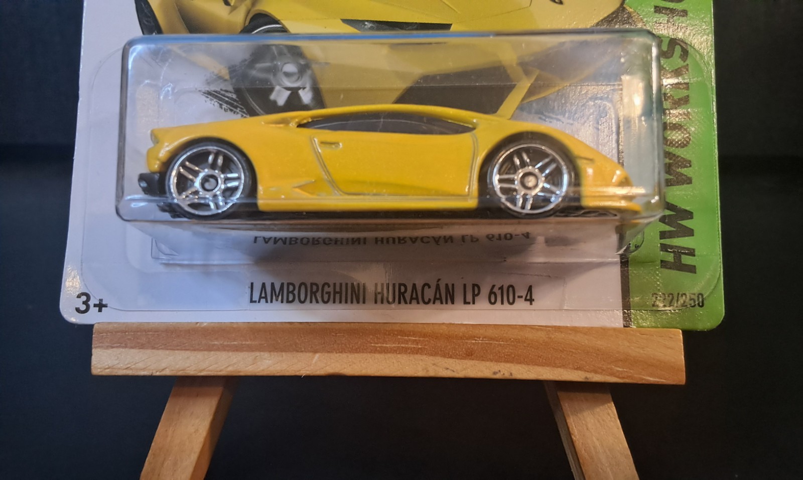 Hot Wheels Workshop 2015 222/250 – Lamborghini Huracan LP 610-4 in Yellow