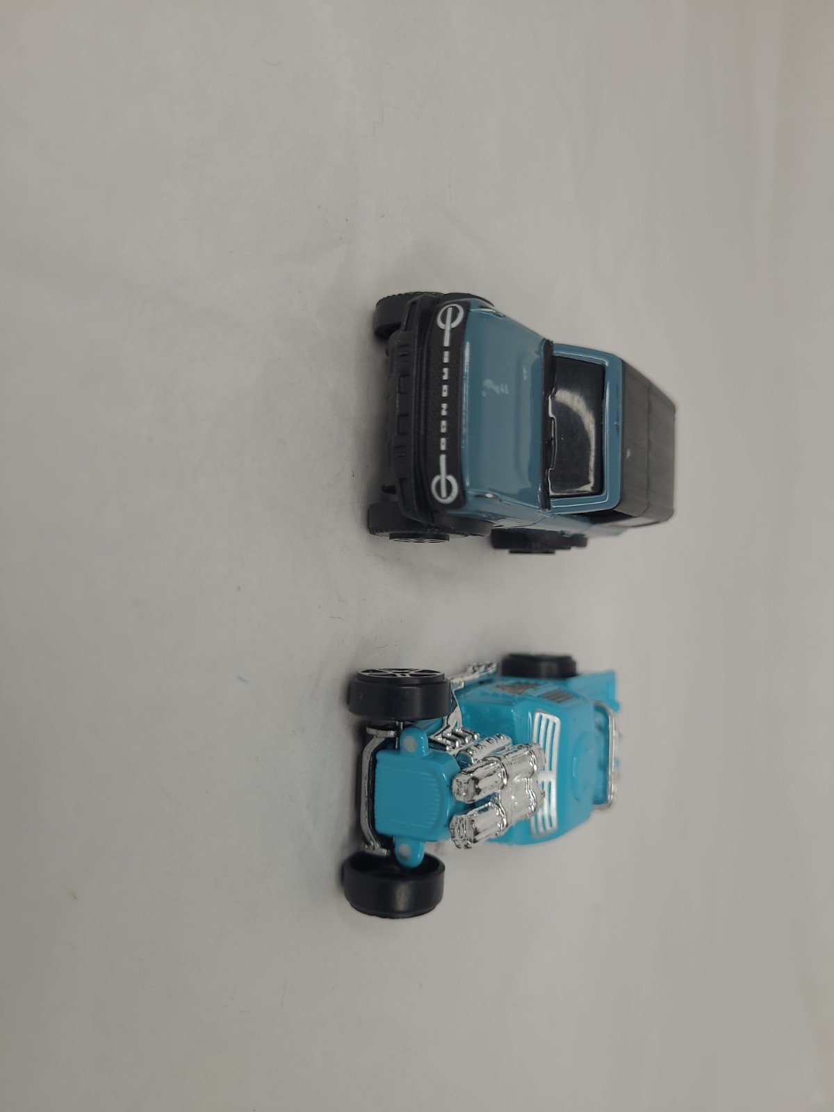 Maisto 2021 Ford Bronco & Adventure Force Leadslinger
