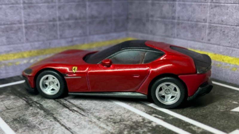 CUSTOM Red Ferrari 12Cilindri • Silver Star Real Riders • 2026 Hot Wheels