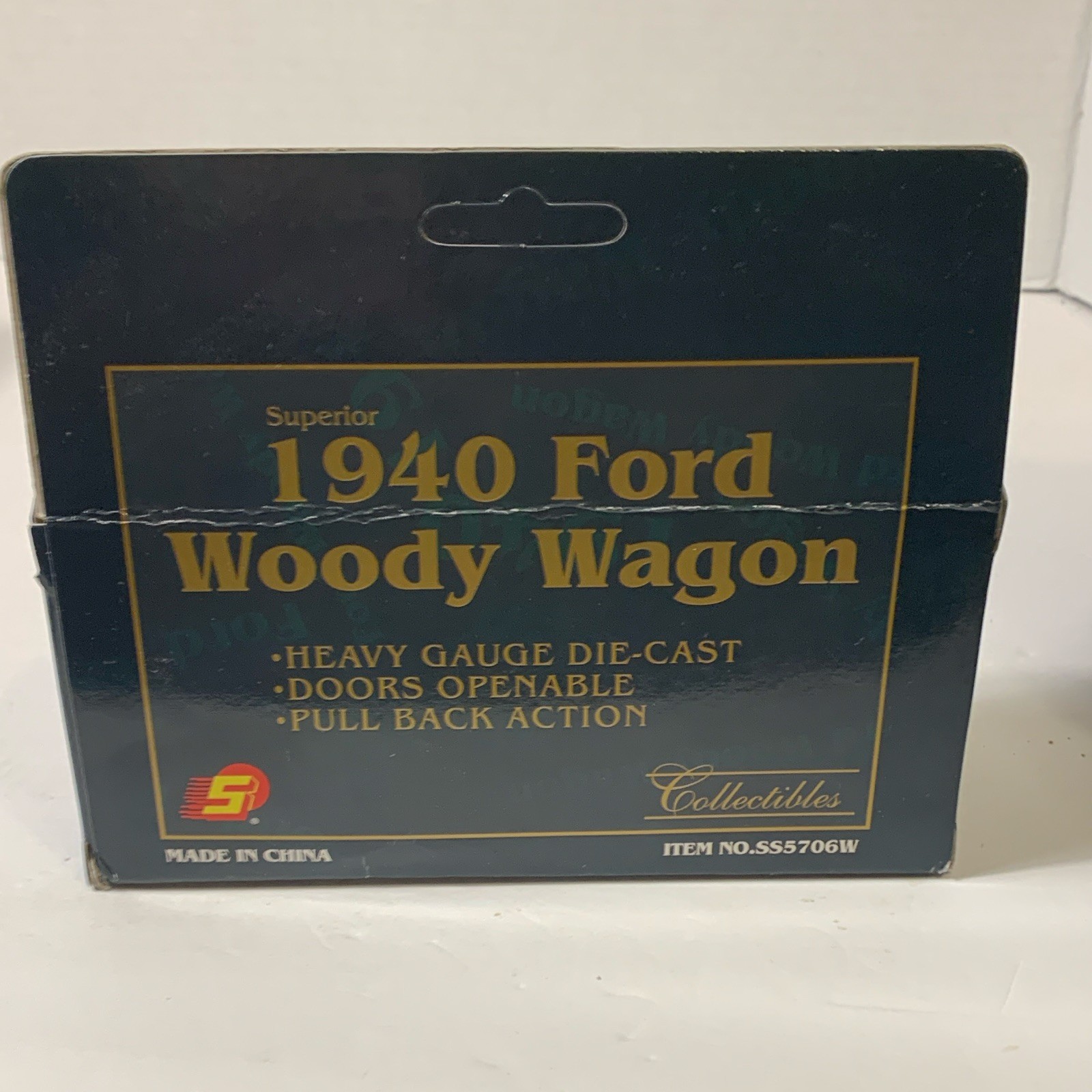 Superior 1940 Ford Woody Wagon Green/Brown Diecast Car w/ Opening Doors