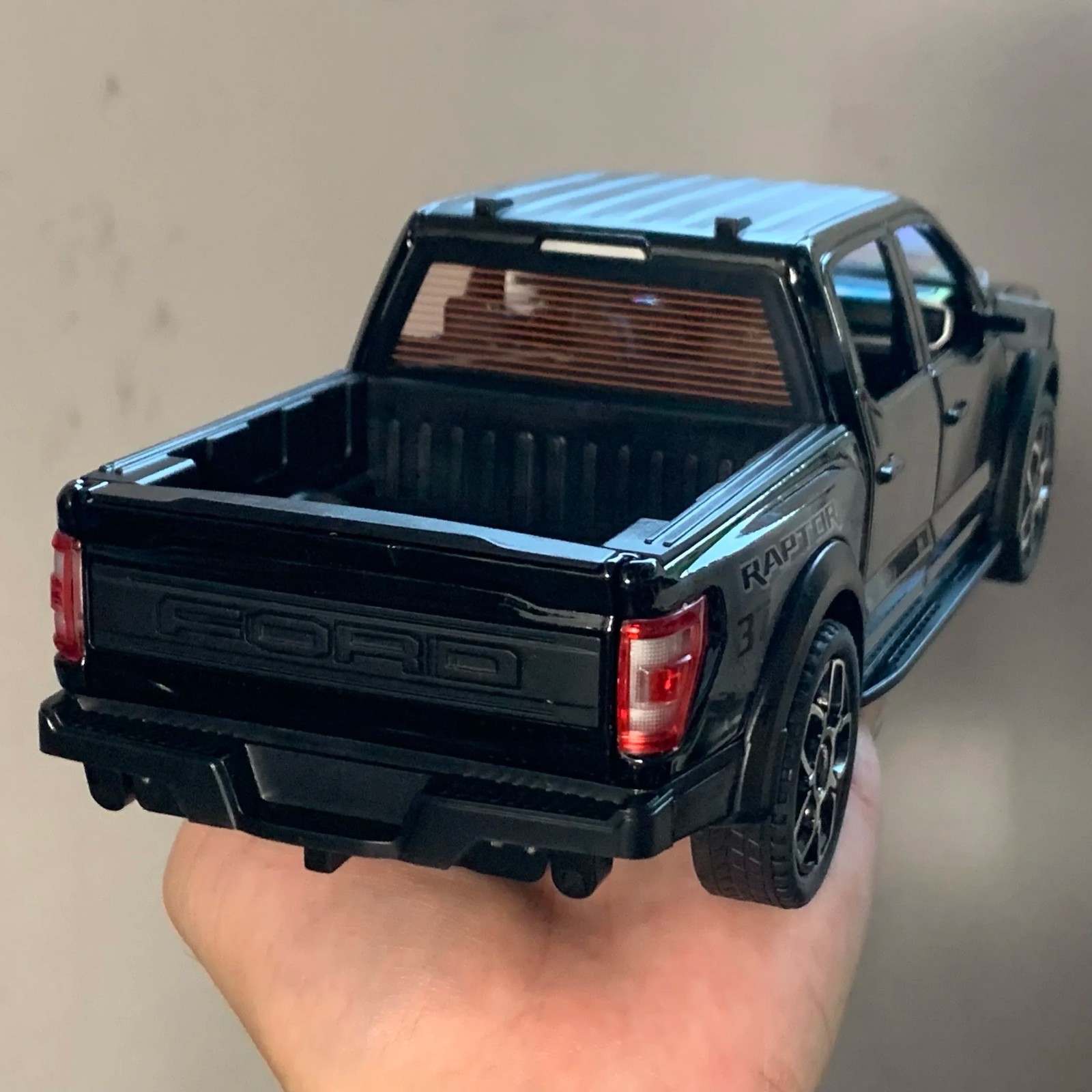 1:20 Ford Raptor F150 Alloy Diecast Pickup Truck Toy Car Light Sound